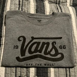 Gray vans t-shirt size Large